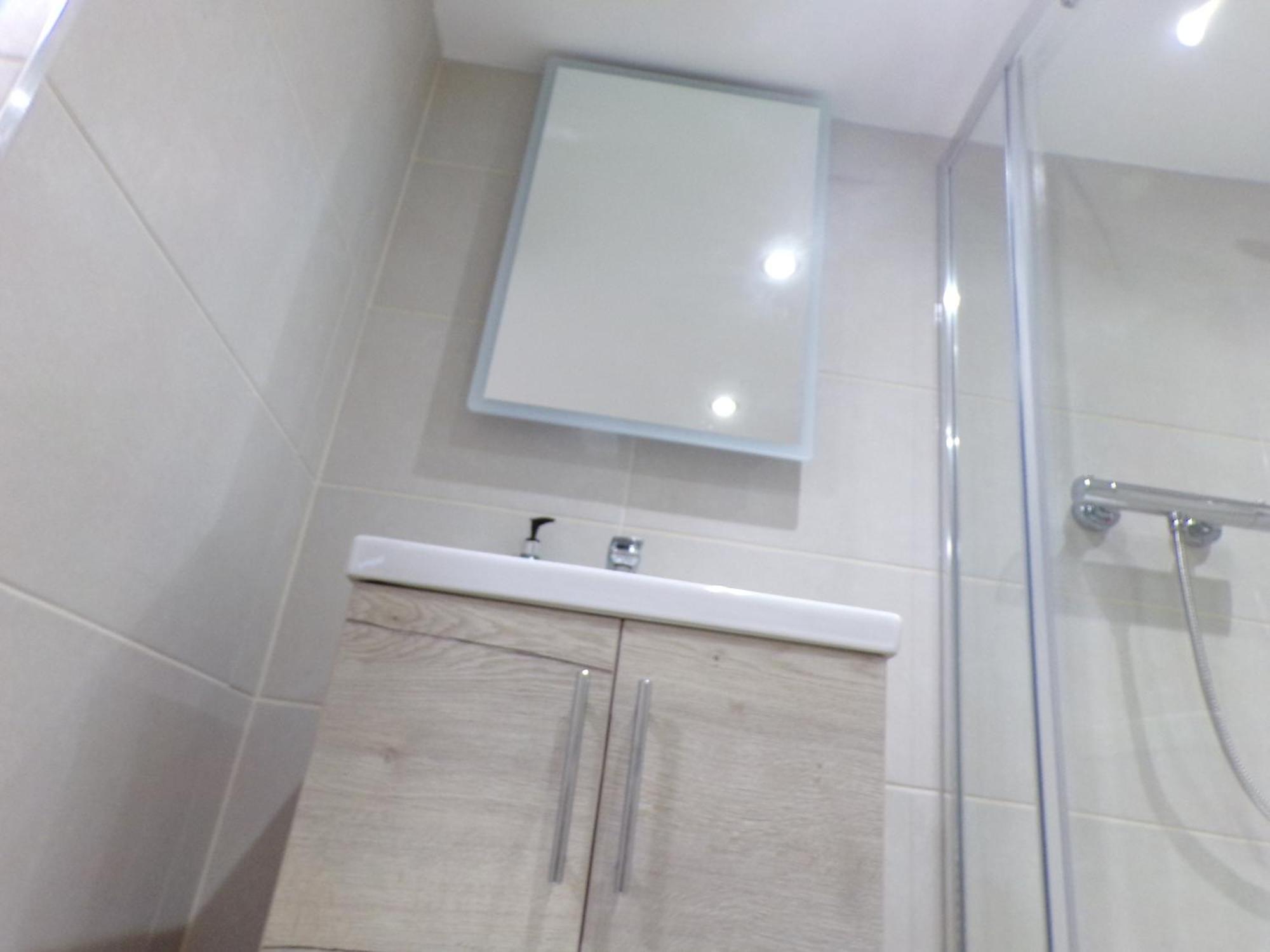 3Thedome - Luxury Ground Floor Apartment Opposite The Beach, Barton On Sea Bagian luar foto